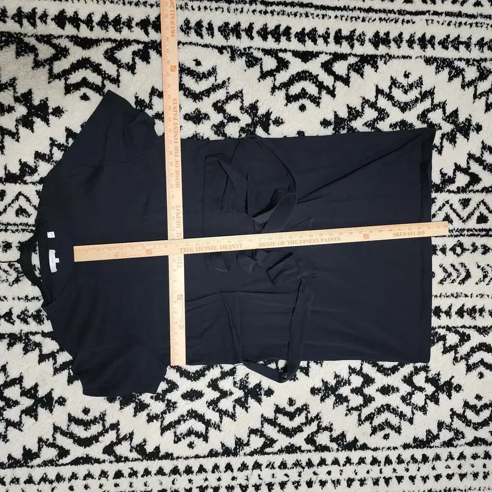 Vince black shirt